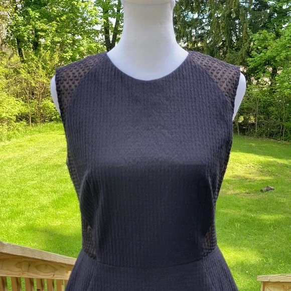 Barney’s NY Navy Lace Detail Dress sz 4 - Picture 11 of 17